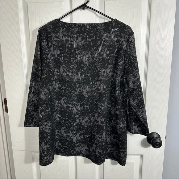 Chico's Sz 2 (large) black lace-look tunic, 3/4 sleeves - Picture 6 of 8